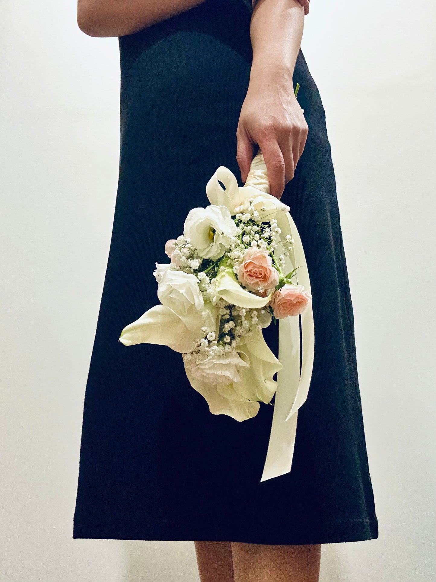 Bridal Bouquet White Calla lilies rose